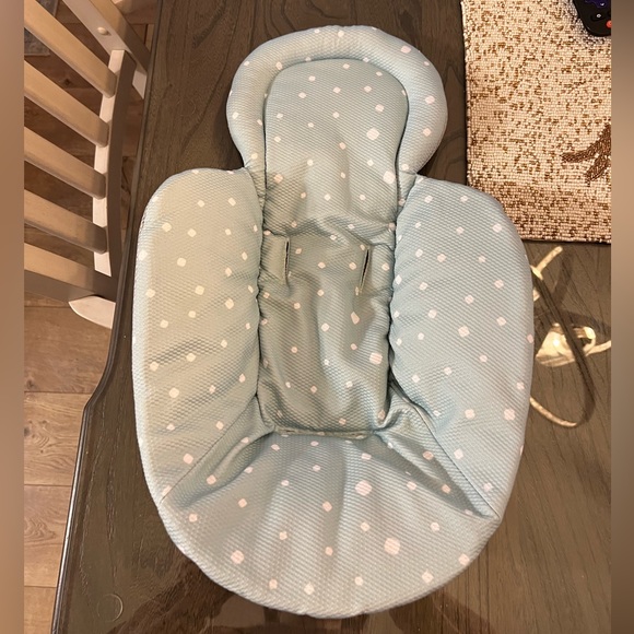 4 Moms Newborn Insert - Cool Mesh - Picture 3 of 4